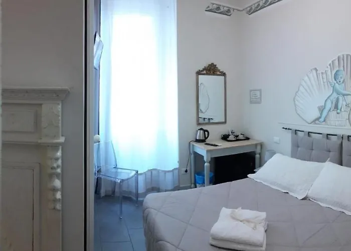 L'angelo Blu Gæstehus 3*